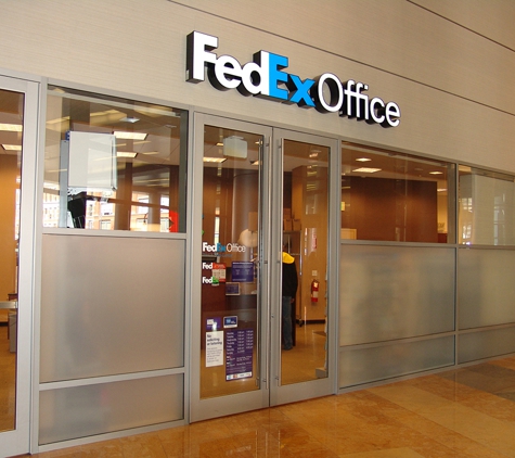 FedEx Office Print & Ship Center - Denver, CO