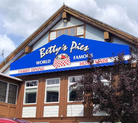 Betty's Pies - Two Harbors, MN