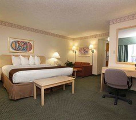 Wyndham Garden Jacksonville - Jacksonville, FL