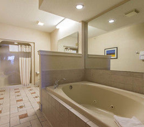 Sleep Inn - Urbandale, IA