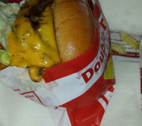 In-N-Out Burger - South Gate, CA