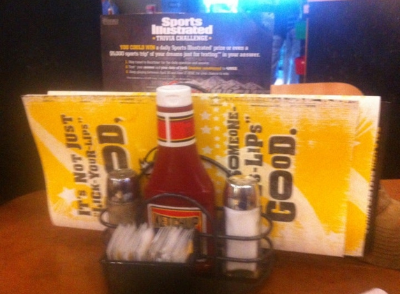 Buffalo Wild Wings - Gainesville, VA