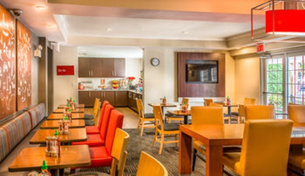 TownePlace Suites Baltimore BWI Airport - Linthicum Heights, MD