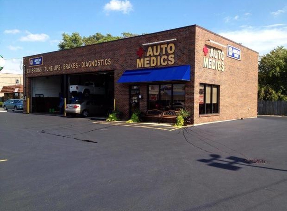 Auto Medics - Joliet, IL