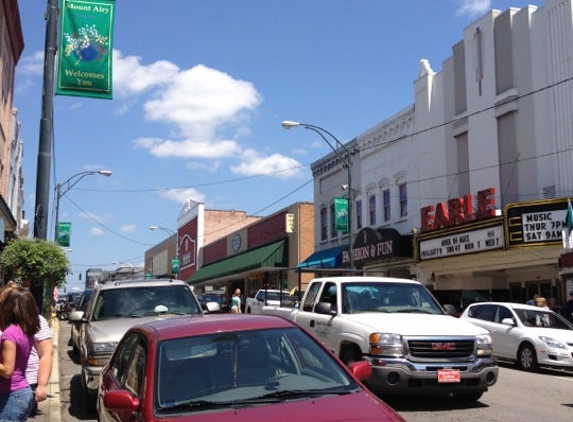 Mayberry On Main - Mount Airy, NC