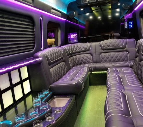 NYC Party Bus and Wine Tours - New York, NY