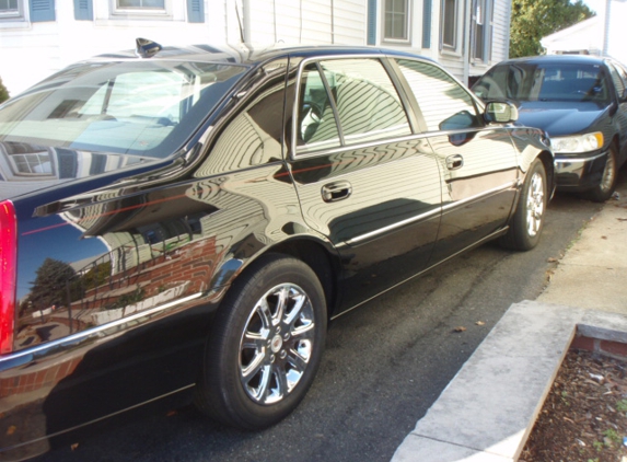 Ideal car and Limo services - Everett, MA