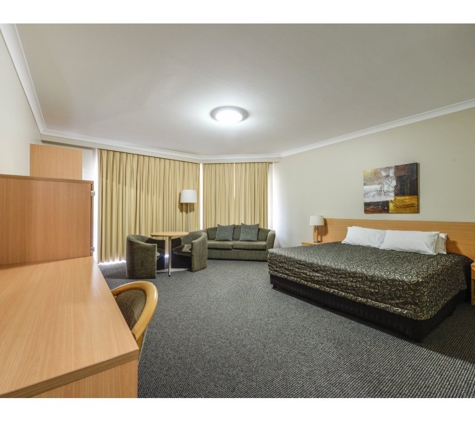 Golden Guitar Motor Inn - Tamworth, NSW