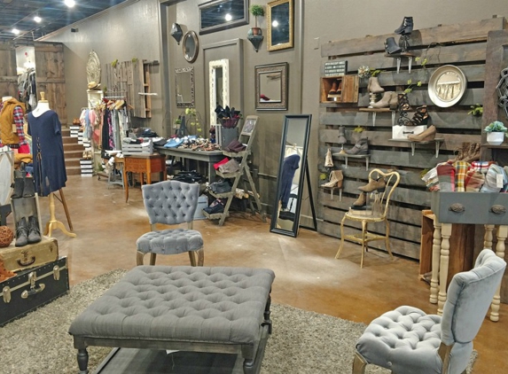 Chelsea's Boutique - Sioux Falls, SD