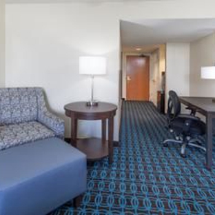 Wingate by Wyndham Schaumburg - Schaumburg, IL