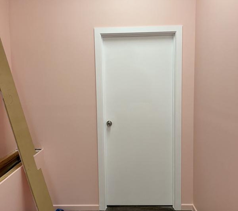 Dom's Burdekin Painting - Ayr, QLD. My new salon