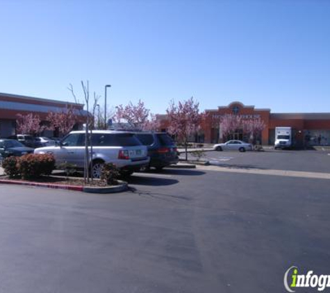 Men's Wearhouse - San Leandro, CA