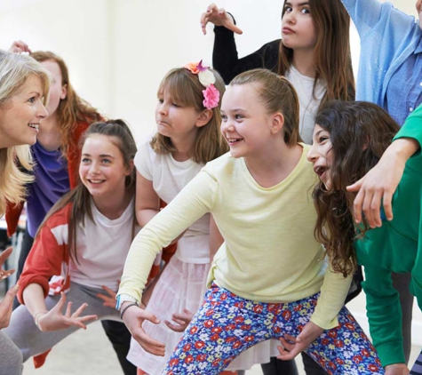 Little Munchkins Childcare Centre - Hillside, VIC