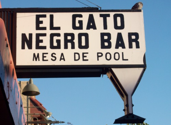 El Gato Negro Bar - Oakland, CA