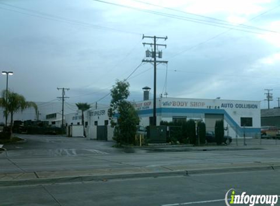 Gomez Body Shop - Santa Fe Springs, CA