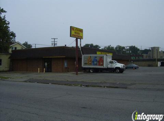 Mr C's Food Mart & Deli - Cleveland, OH