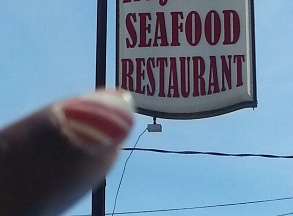 Raynor's Seafood & Restaurant - Immokalee, FL