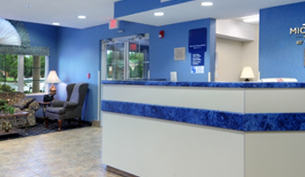 Microtel Inn & Suites by Wyndham Bossier City - Bossier City, LA