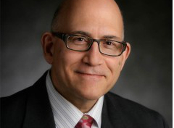 Victor D Antonacci, MD - Rockford, IL