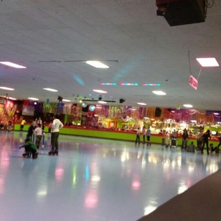 USA Skateland - Mesa, AZ