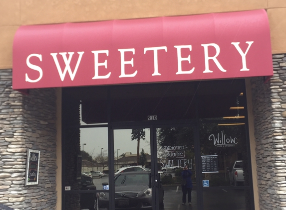 Willow Cafe & Sweetery - Folsom, CA