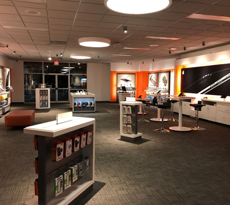 AT&T Store - Bentonville, AR