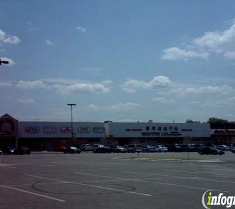 Nguyen Loi Oriental Supermarket - Haltom City, TX