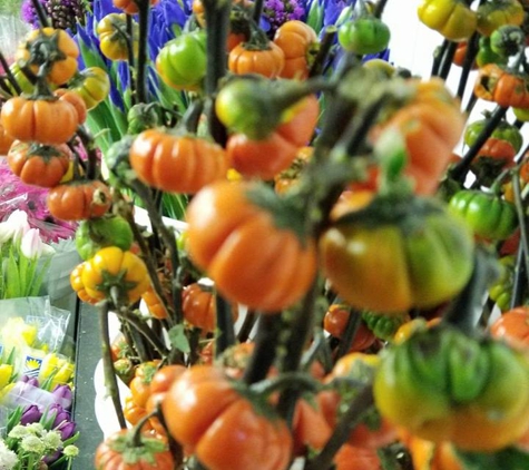 Inland Flower Market - San Bernardino, CA