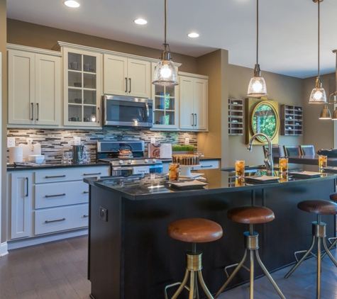 Nottingham at the Villages of Oak Manor by Fischer Homes - Westfield, IN
