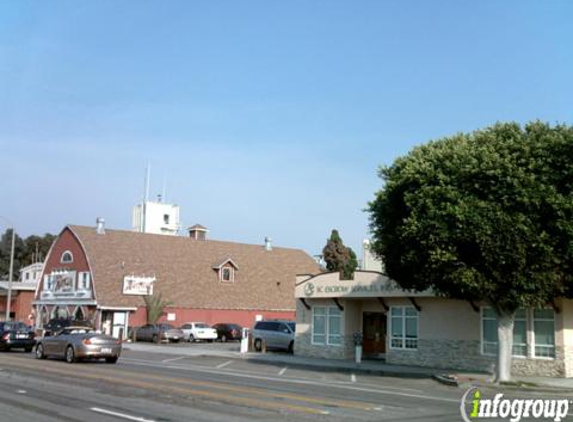 Hot Yoga Los Angeles - Hermosa Beach, CA