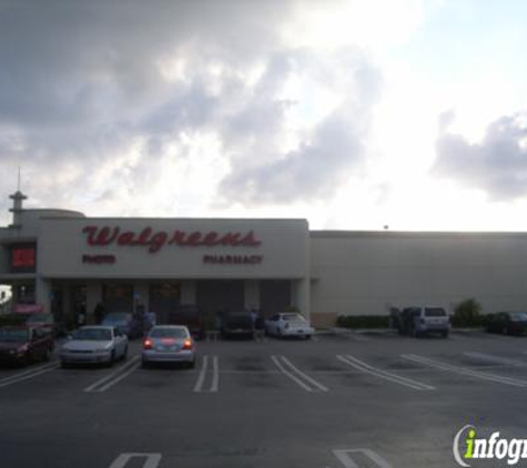 Walgreens - Closed - Miami, FL