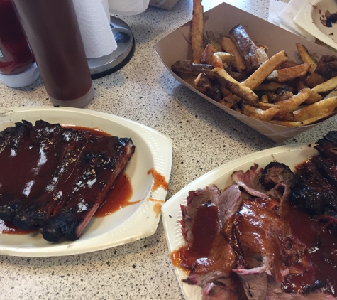 L.C.'s BBQ - Kansas City, MO