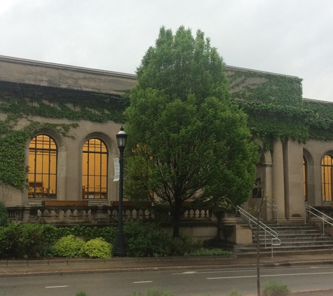 Urbana Free Library - Urbana, IL