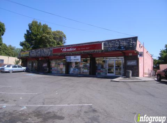 Vision Liquor Mart - Oakland, CA