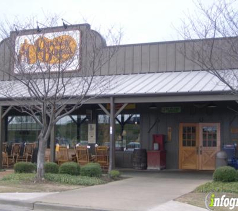 Cracker Barrel Old Country Store - Horn Lake, MS