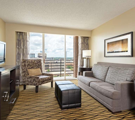 DoubleTree Suites by Hilton Hotel Austin - Austin, TX