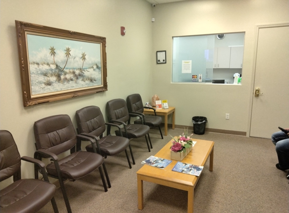 Pinnacle Rehabilitation Group - Port Saint Lucie, FL. Pinnacle Wellness Group Lobby