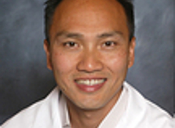 Desmond Adrian Sjauwfoekloy, MD - Orange, CA