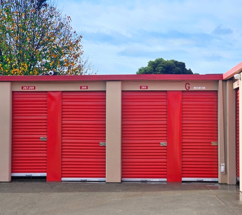 Security Public Storage- Hayward - Hayward, CA