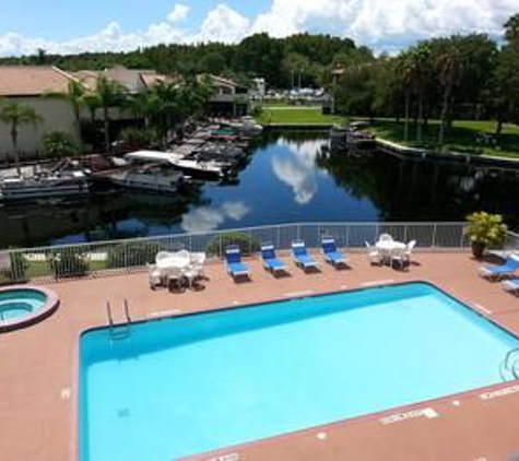 Vista Hotel on Lake Tarpon - Palm Harbor, FL