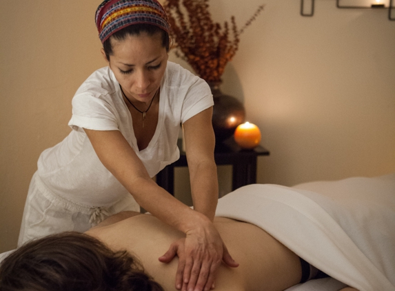 Zend Out Massage - Denver, CO