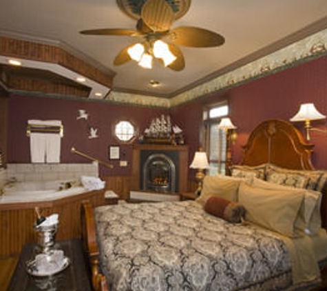 Port City Victorian Inn - Muskegon, MI