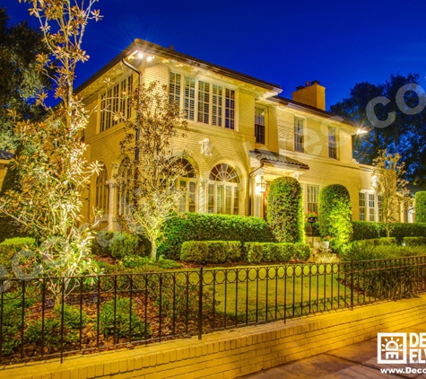 Outdoor Lighting by Decorating Elves - Saint Petersburg, FL