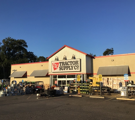 Tractor Supply Co - Alexandria, LA