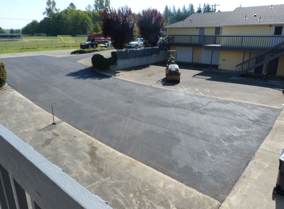 Becker Blacktop - Issaquah, WA