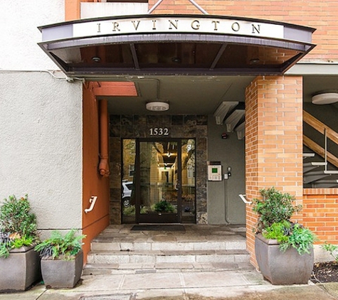 Irvington Court Apartments - Portland, OR