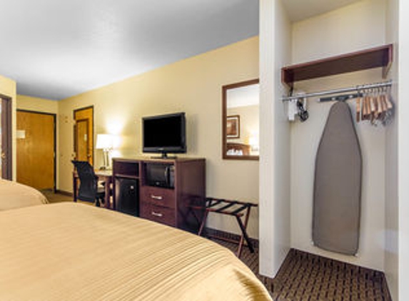 Quality Inn - La Crosse, WI