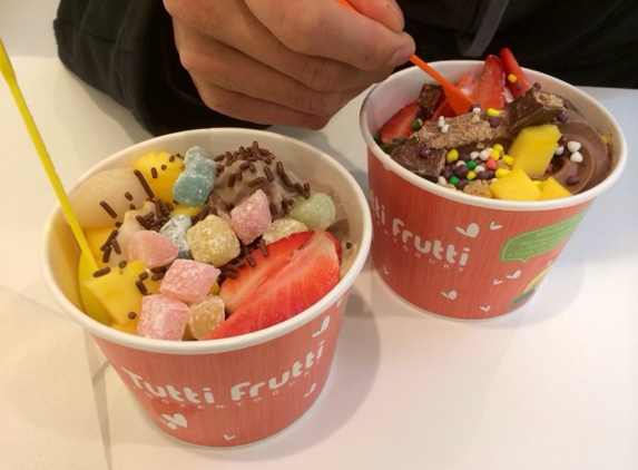 Tutti Frutti Frozen Yogurt - Falls Church, VA