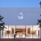 Apple Renaissance at Colony Park