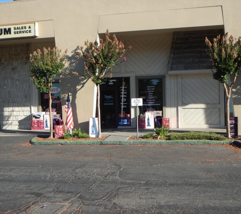 Danny's Vacuum Shop - Rohnert Park, CA. Danny,s Vacuum Shop vacuum sales vacuum parts     vacuum REPAIRS